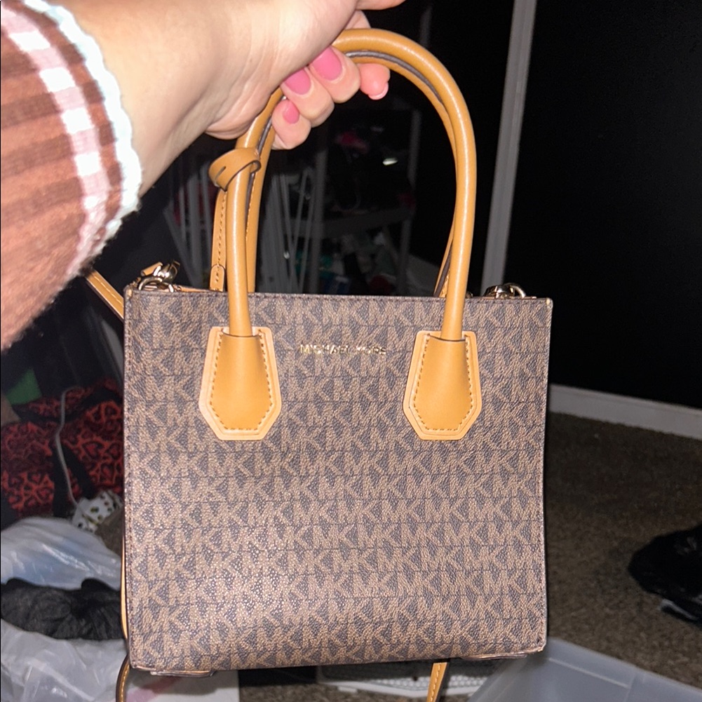 Michael Kors Hand Bag Nwot